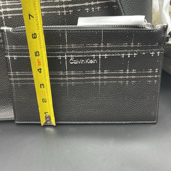 Calvin Klein Estelle Novelty Crossbody Black/White Plaid - Picture 14 of 14